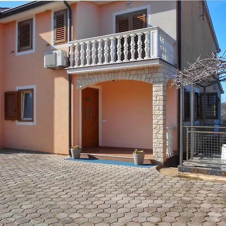 Juli No3 & No4 Mugeba