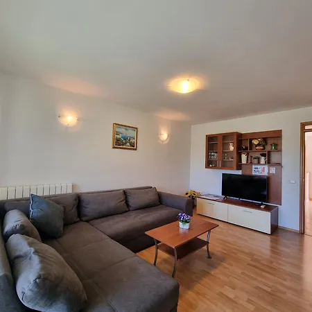 Juli No3 & No4 * Mugeba