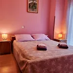 Juli No3 & No4 Appartamento *