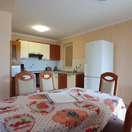 Juli No3 & No4 Apartment