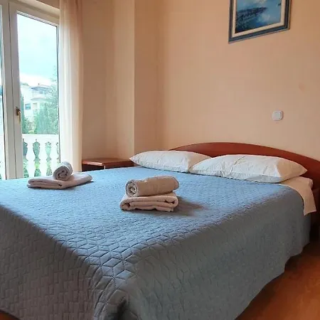 Juli No3 & No4 Apartment